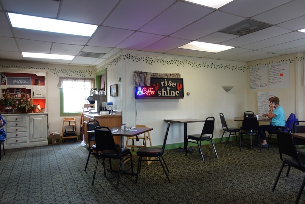 Willies Family Restaurant | 3434 N Anthony Blvd, Fort Wayne, IN 46805, USA | Phone: (260) 485-3144