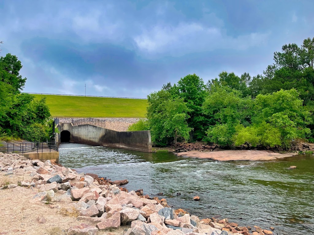 Falls Lake Tailrace Parking | Parking lot, 12101 Old Falls of Neuse Rd, Wake Forest, NC 27587, USA | Phone: (919) 846-9332