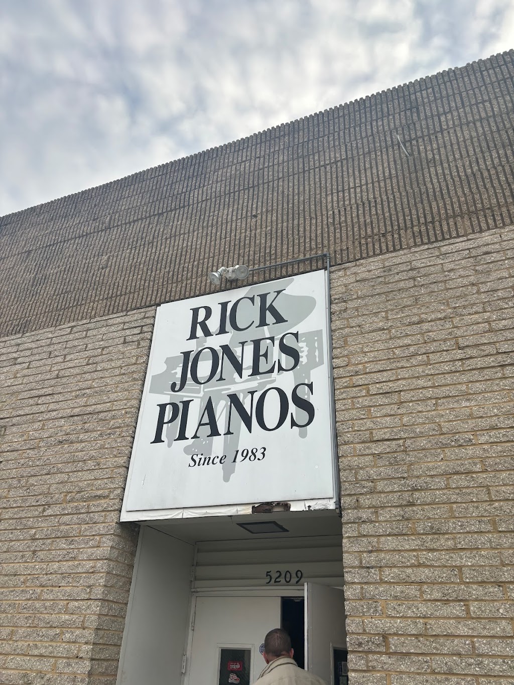 Rick Jones Pianos | 5209 Holland Dr, Beltsville, MD 20705, USA | Phone: (301) 345-5425