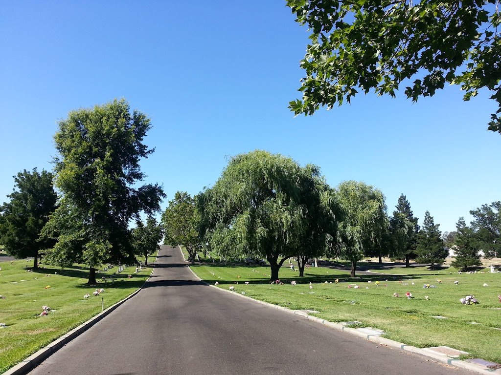 Vacaville-Elmira Cemetery | 522 Elmira Rd, Vacaville, CA 95687, USA | Phone: (707) 448-7206