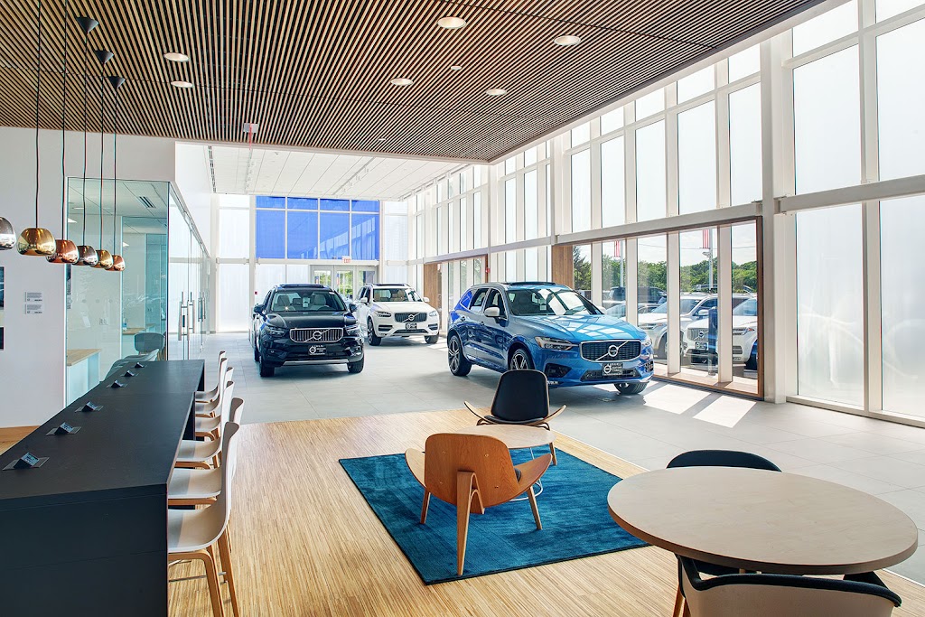 Volvo Cars Lisle Service | 4325 Lincoln Ave, Lisle, IL 60532 | Phone: (630) 246-2200