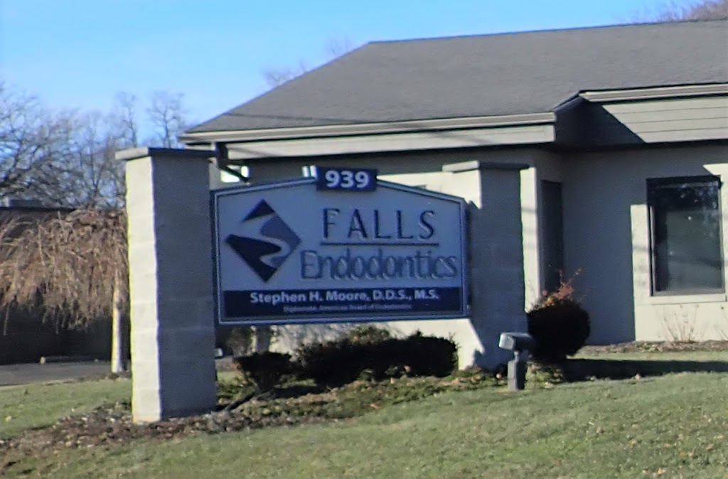 Falls Endodontics Inc | 939 Portage Trail, Cuyahoga Falls, OH 44221, USA | Phone: (330) 928-7571