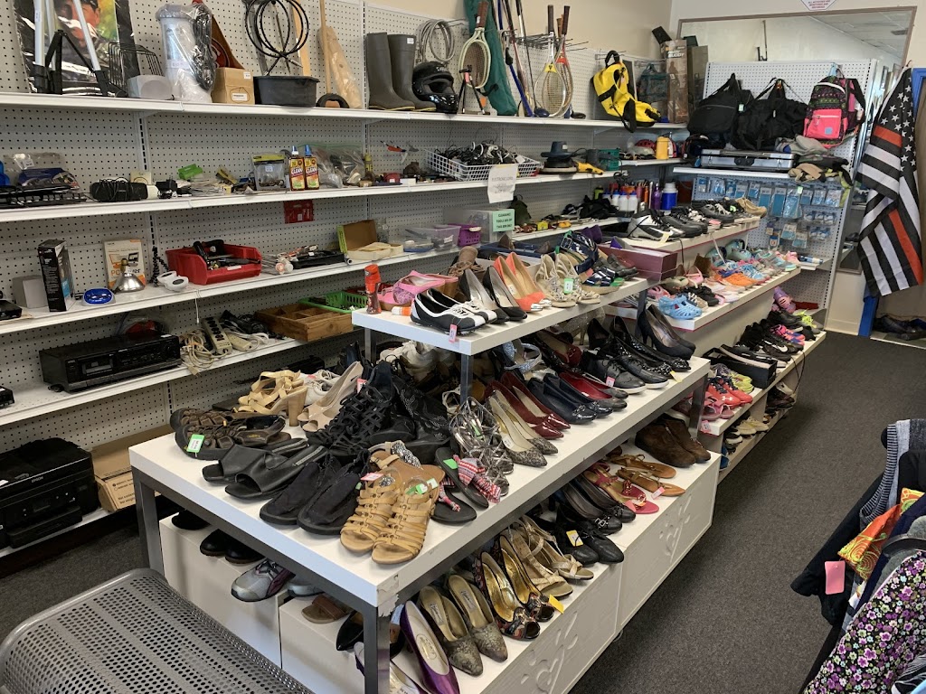 New Life Thrift Modesto | 2400 Coffee Rd Suite B, Modesto, CA 95355, USA | Phone: (209) 241-1274