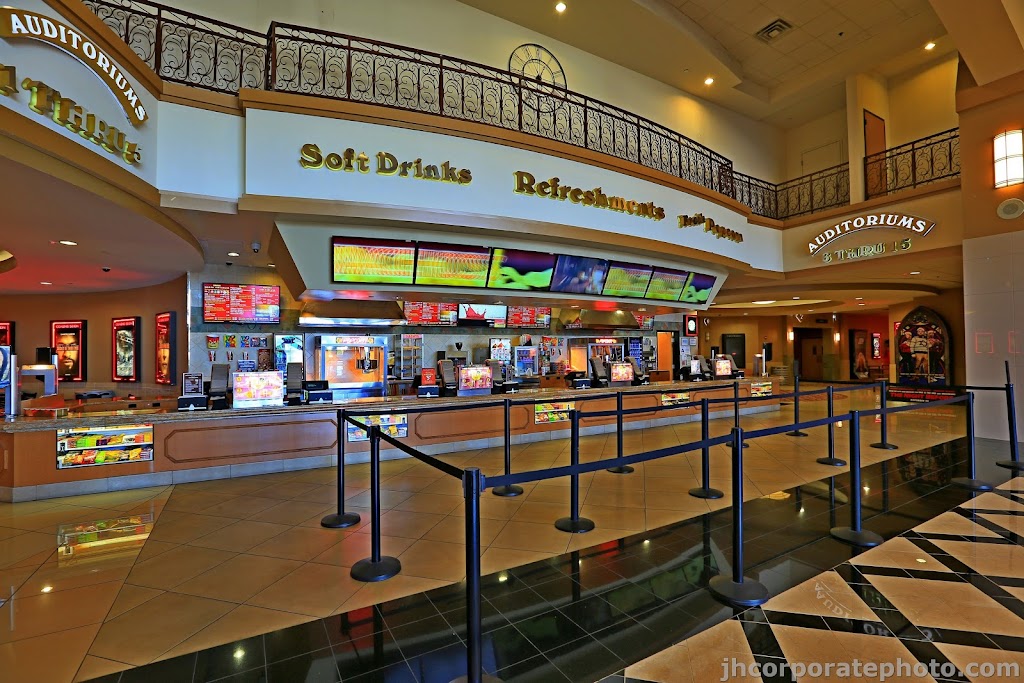 Starlight Dos Lagos Luxury 15 Theaters | 2710 Lakeshore Dr, Corona, CA 92883, USA | Phone: (877) 795-4410