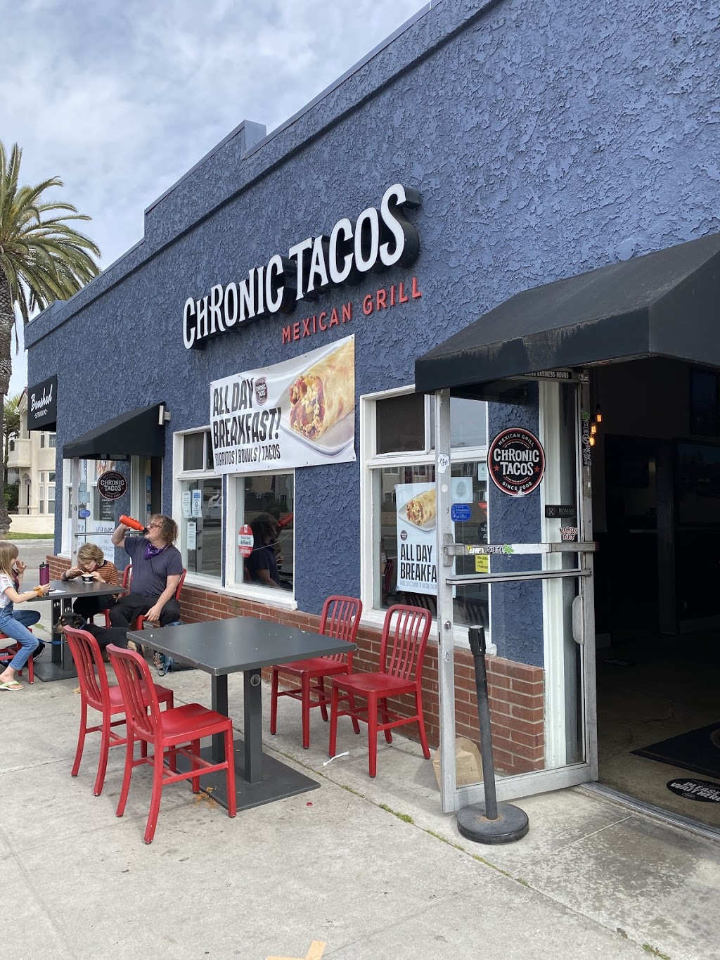 Chronic Tacos | 328 11th St, Huntington Beach, CA 92648, USA | Phone: (714) 465-9249