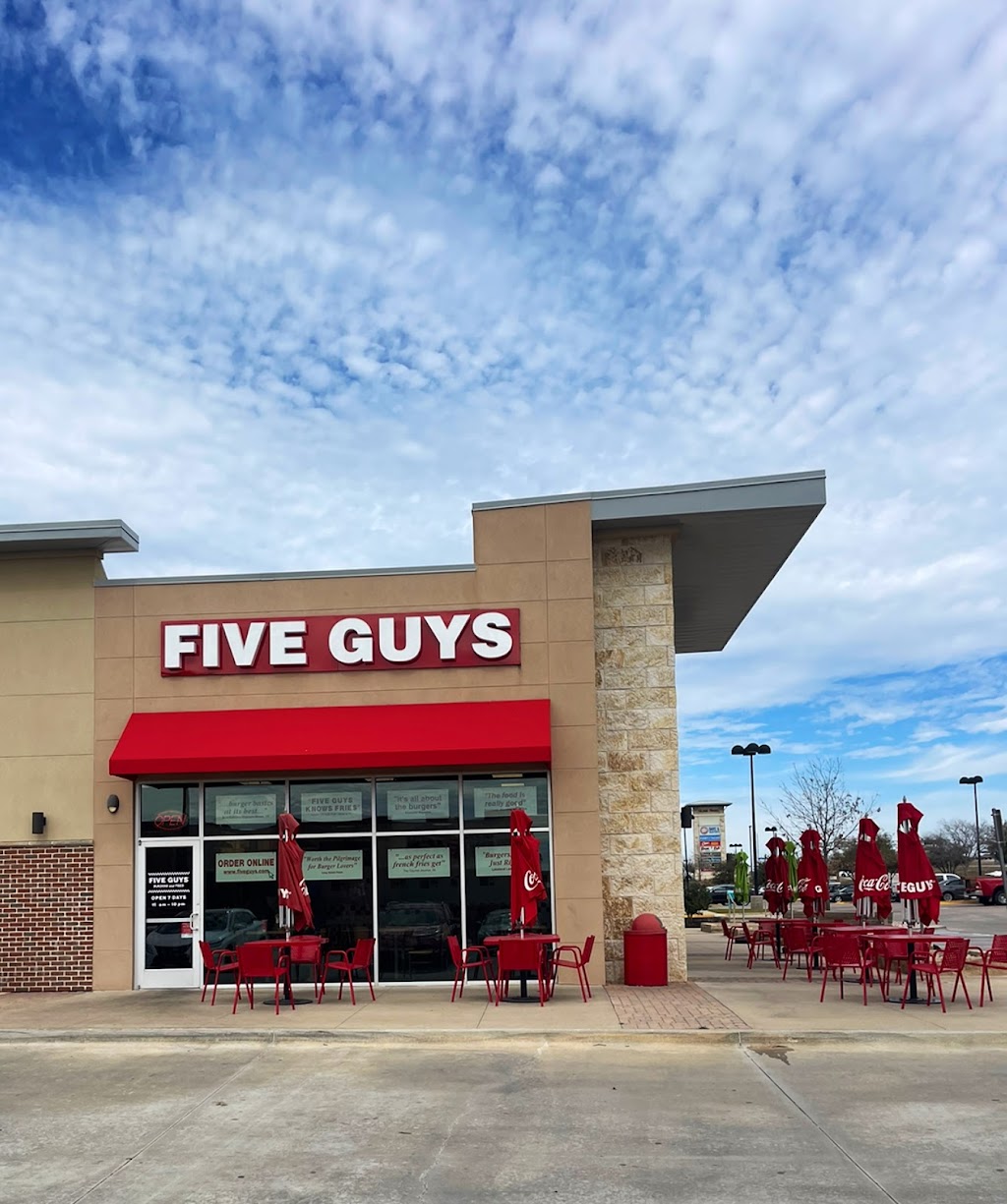 Five Guys | 2701 TX-121 Ste 100, Euless, TX 76039, USA | Phone: (817) 358-3558