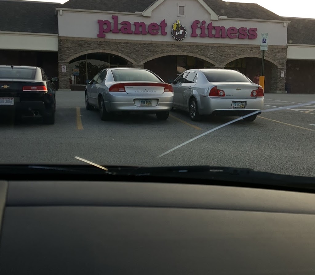 Planet Fitness | 30008 Lakeshore Blvd, Willowick, OH 44095 | Phone: (440) 944-9000