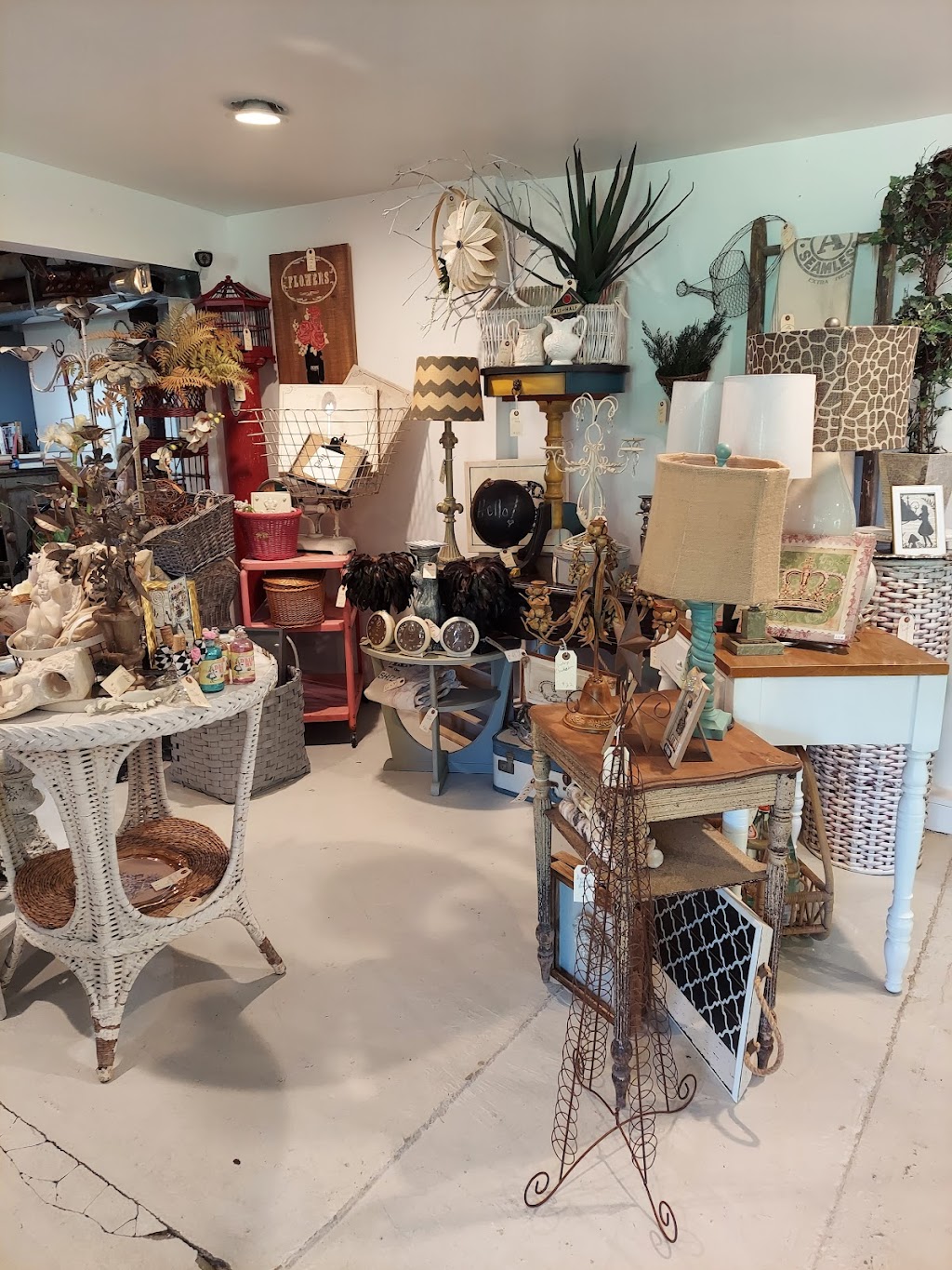 Brothers Antiques North | 2768 Pearl Rd, Medina, OH 44256, USA | Phone: (330) 952-2440