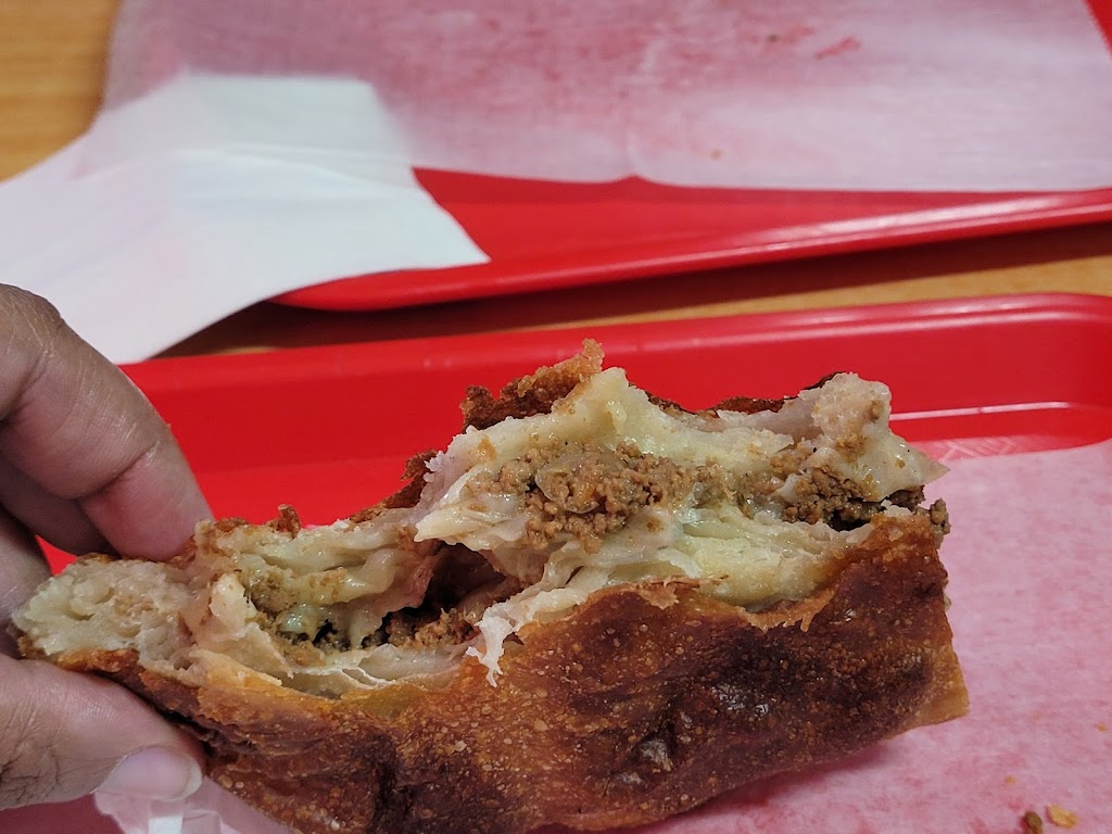 Tony & Tinas Pizzeria | 2483 Arthur Ave, Bronx, NY 10458, USA | Phone: (718) 733-8094