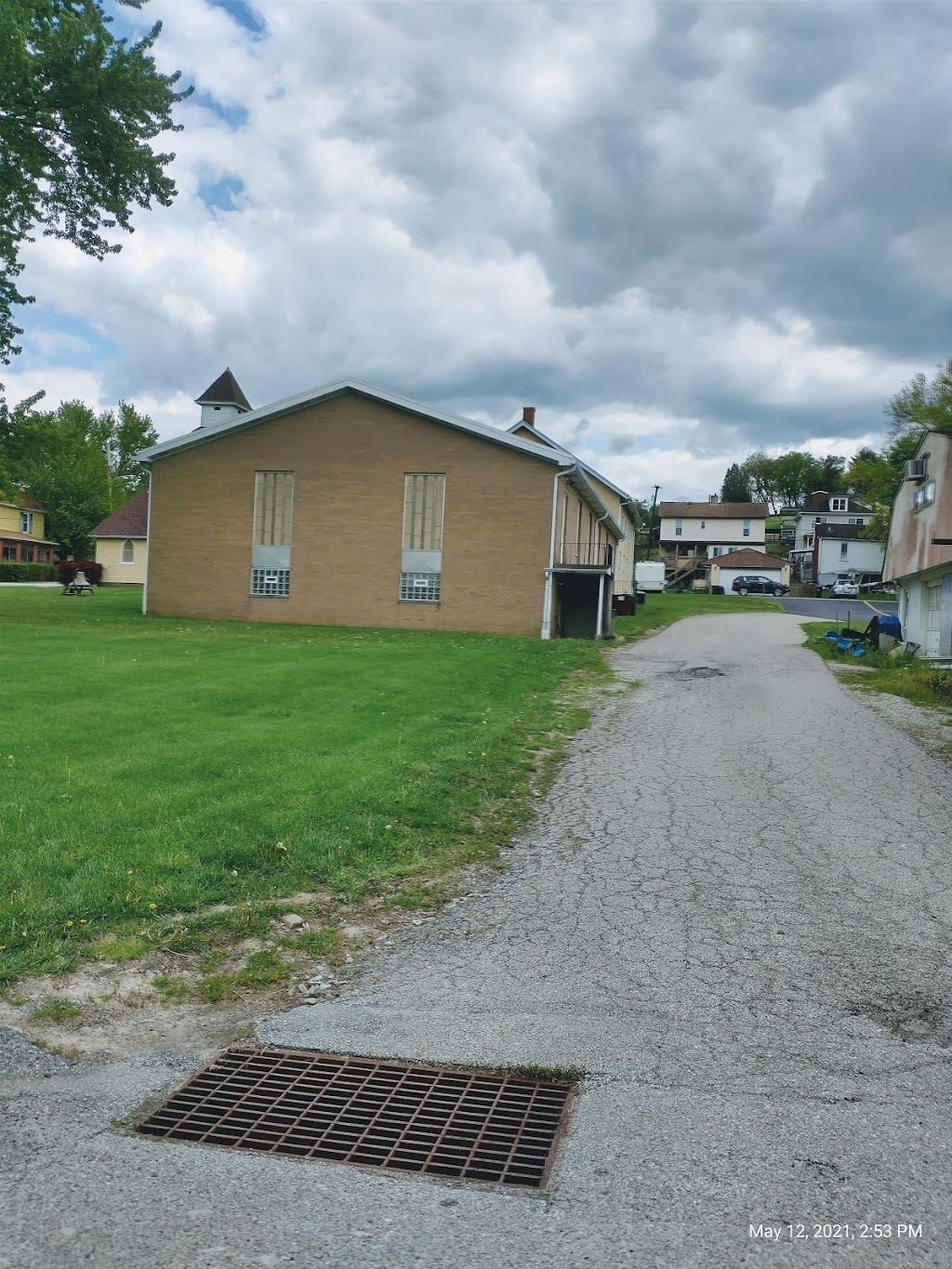 Westmoreland City PM Church | 1246 5th St, Westmoreland City, PA 15692, USA | Phone: (724) 864-3653