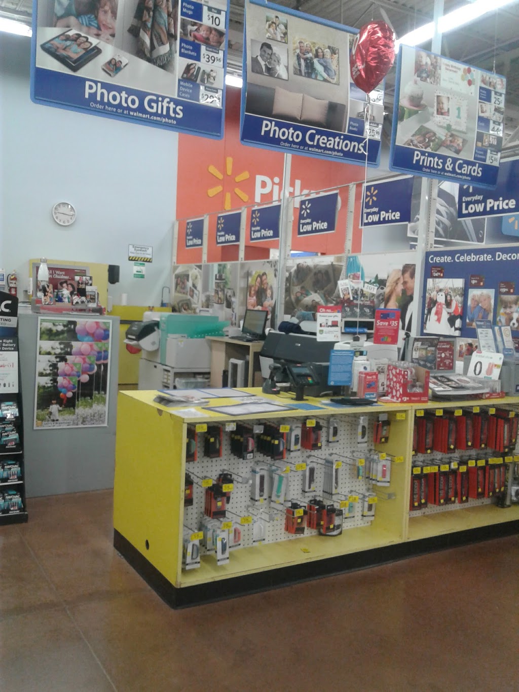 Walmart Photo Center | 5821 Antelope Rd, Sacramento, CA 95842, USA | Phone: (916) 729-6266