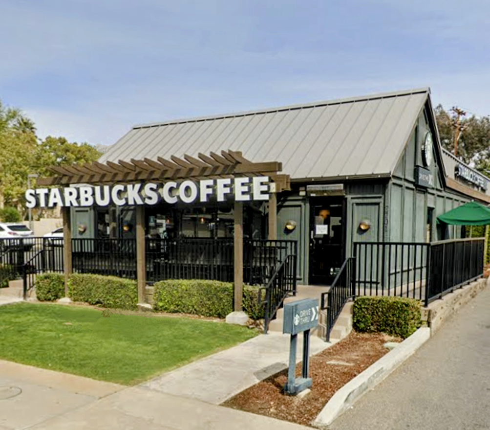 Starbucks | 2701 Oswell St, Bakersfield, CA 93306, USA | Phone: (661) 871-6041