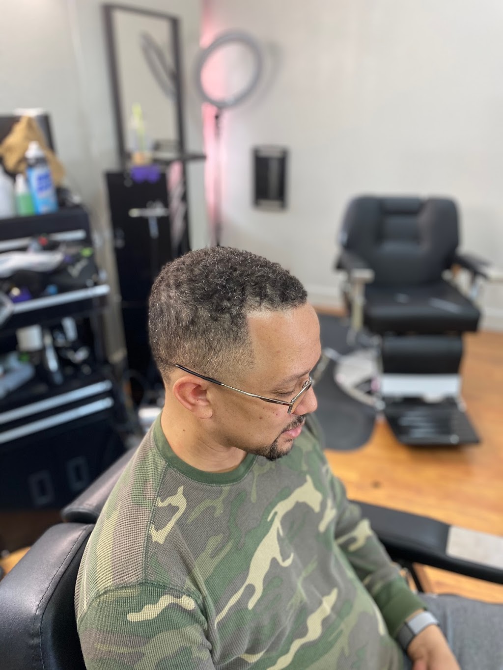 The Family Barbershop | 1425 W Southern Ave Suite 2, Tempe, AZ 85282, USA | Phone: (602) 774-0218