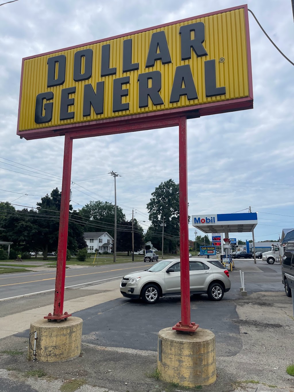 Dollar General | 260 E Main St, Fredonia, NY 14063, USA | Phone: (716) 952-4211