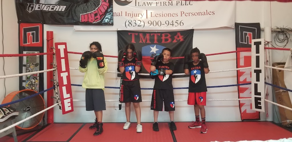 Texas Muay Thai & Boxing Academy | 2201 TX-35 C, Alvin, TX 77511, USA | Phone: (281) 824-4038