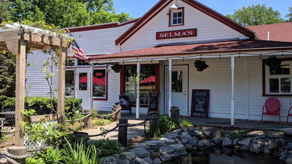 Selma’s Ice Cream Parlor | 3419 St Croix Trail S, Afton, MN 55001, USA | Phone: (651) 436-5131
