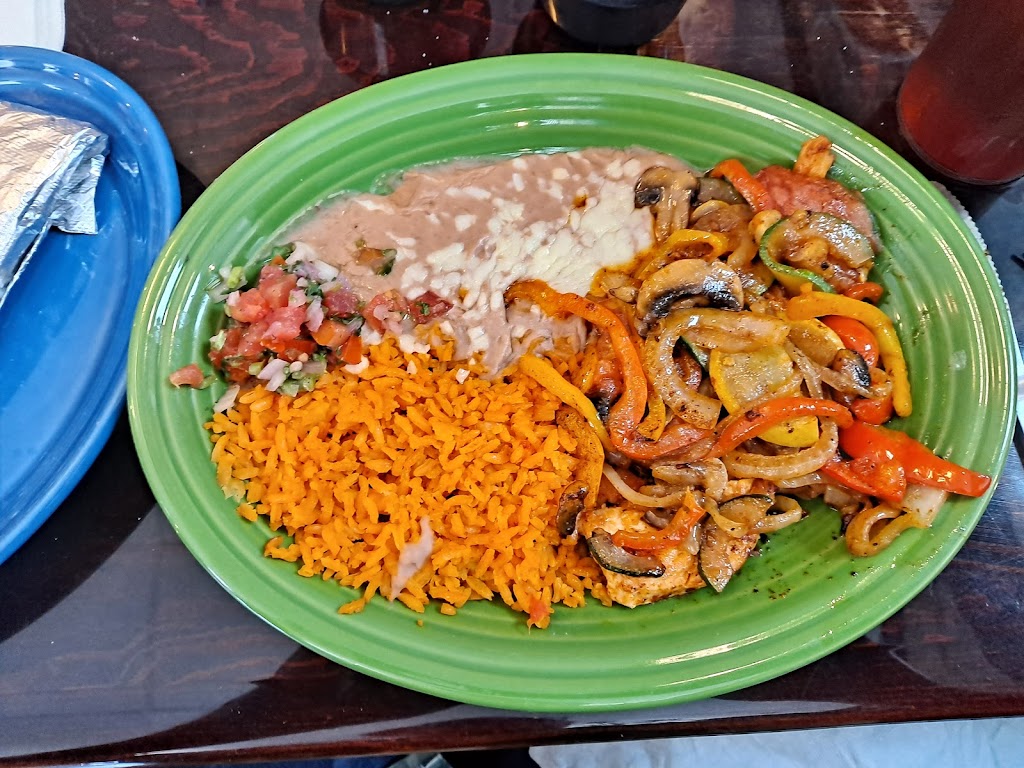 El Cerrito Mexican Restaurant & Grill | 13704 Little Rd, Hudson, FL 34667, USA | Phone: (727) 233-6357