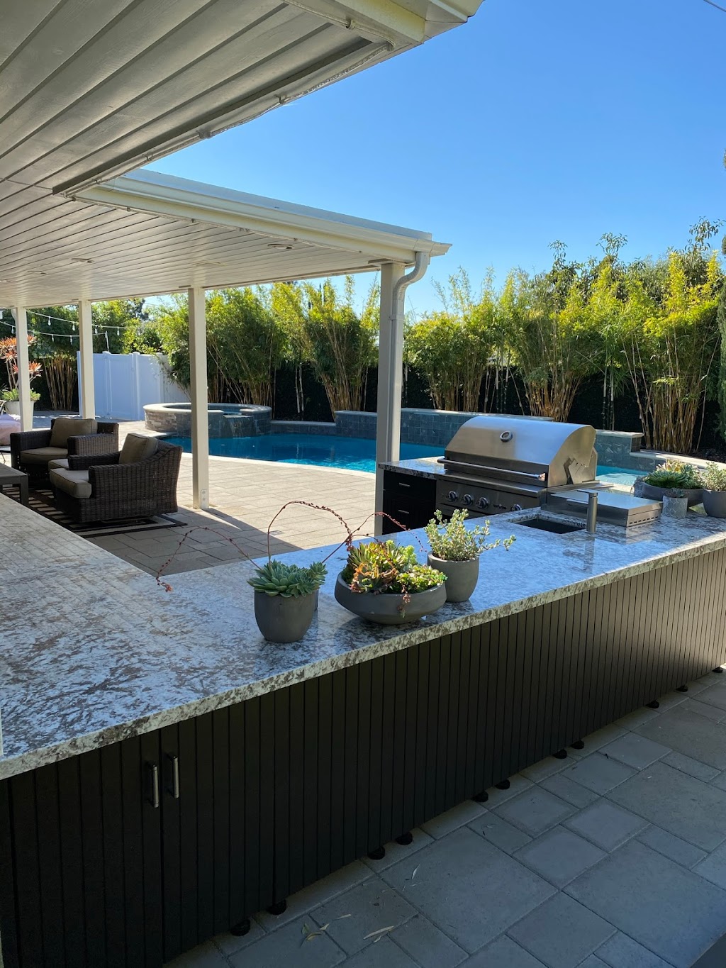 Werever Outdoor Kitchens | 6120 Pelican Creek Cir, Riverview, FL 33578, USA | Phone: (813) 241-9701