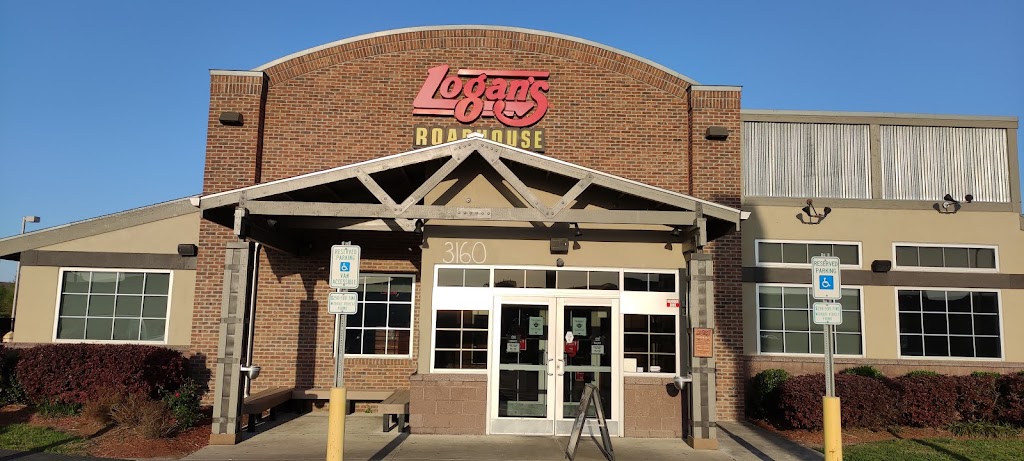 Logans Roadhouse | 3160 Gulf Fwy S, Dickinson, TX 77539 | Phone: (281) 614-0200