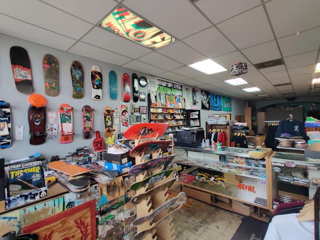 Refuge Skateboard Shop | 24334 Michigan Ave, Dearborn, MI 48124, USA | Phone: (313) 277-5283