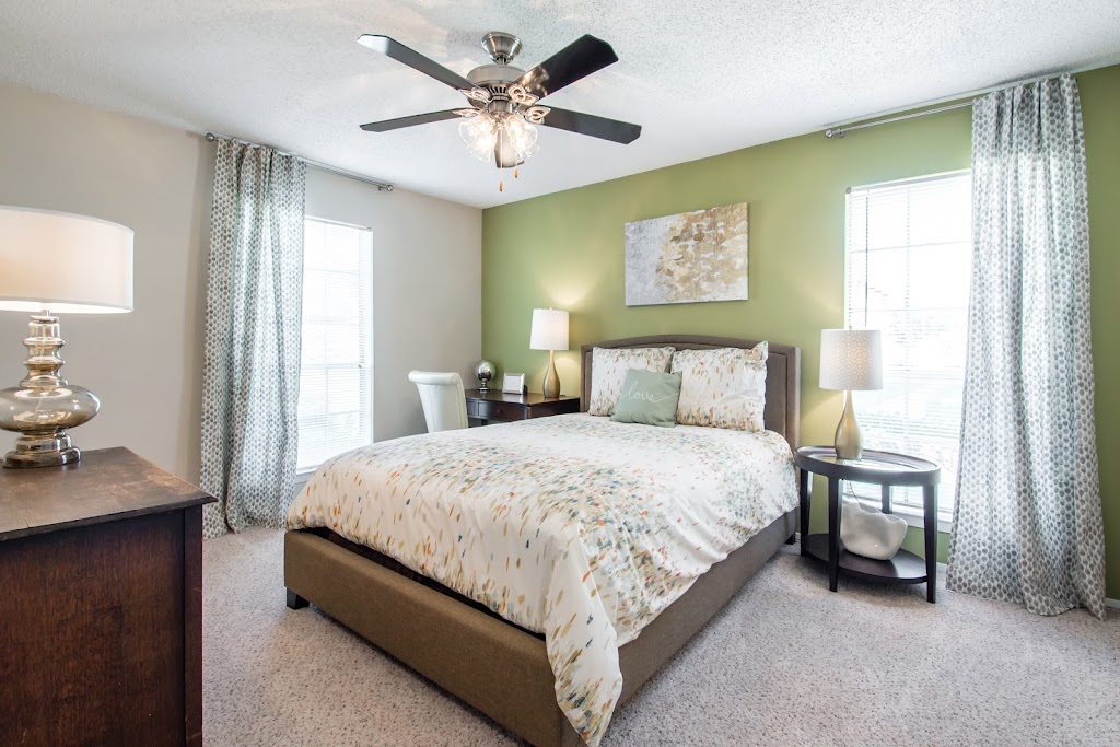 Villas at Waterchase Apartments | 165 N Old Orchard Ln, Lewisville, TX 75067, USA | Phone: (972) 736-9406