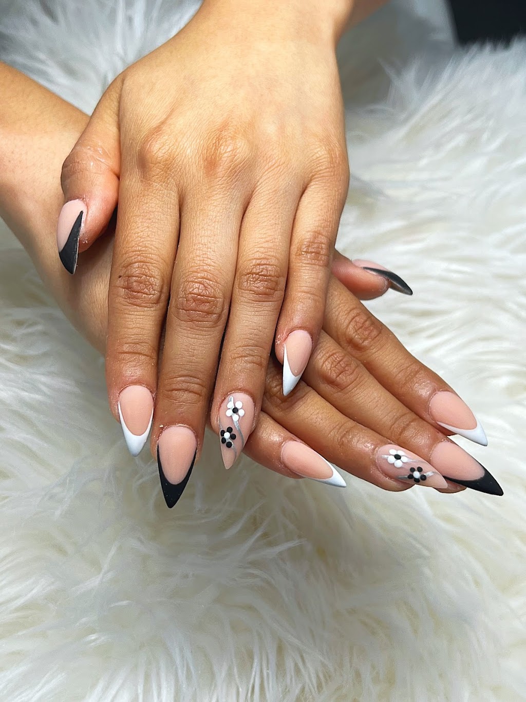 Eco Friendly Nail Salon | 3190 Arden Way, Sacramento, CA 95825, USA | Phone: (916) 484-6245