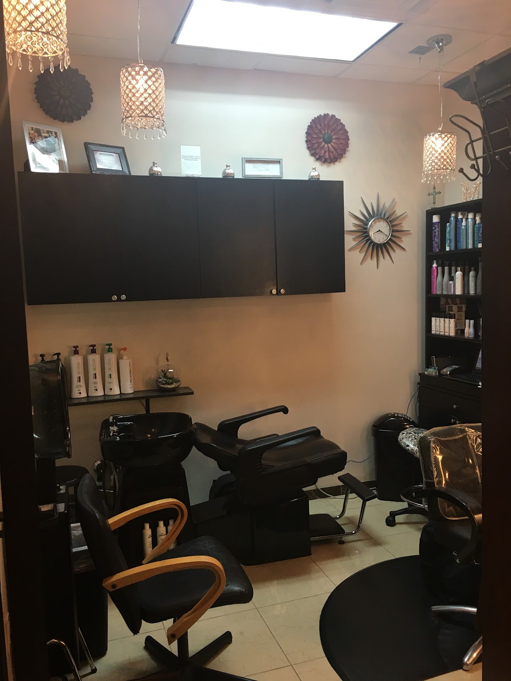 Salon Michele Rene, LLC | 3820 W Happy Valley Rd #137, Glendale, AZ 85310, USA | Phone: (623) 399-6344