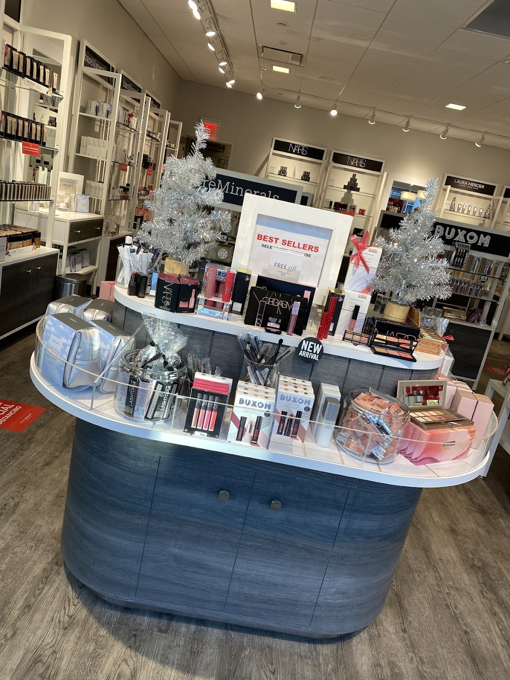 bare+BEAUTY Outlet | 15853 N Fwy, Fort Worth, TX 76177, USA | Phone: (682) 831-9407