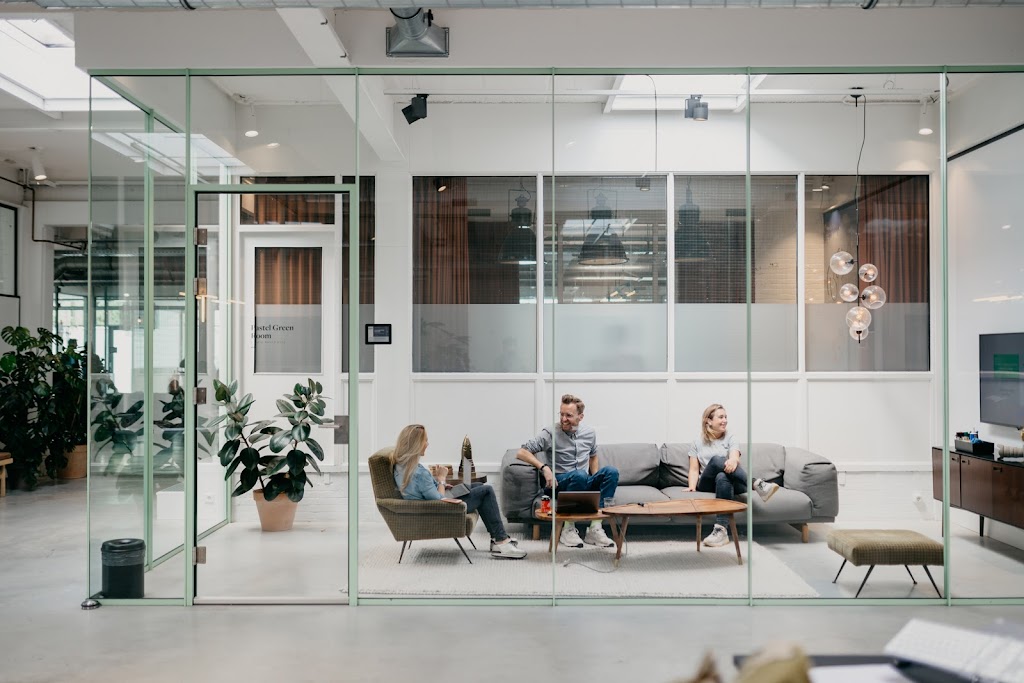 DEPT® | Generaal Vetterstraat 66, 1059 BW Amsterdam, Netherlands | Phone: 088 040 0888