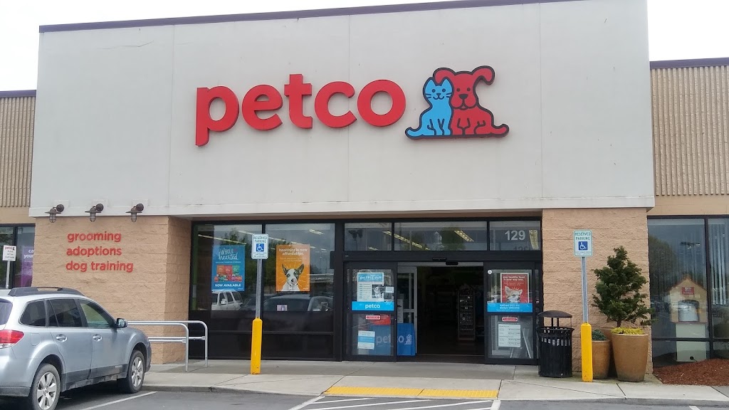 Petco | 129 Mall Way, Marysville, WA 98270, USA | Phone: (360) 651-2475