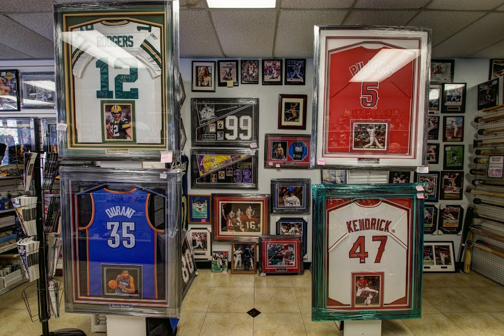 Legends Sportscards | 32245 Mission Trail, Lake Elsinore, CA 92530, USA | Phone: (951) 588-3276