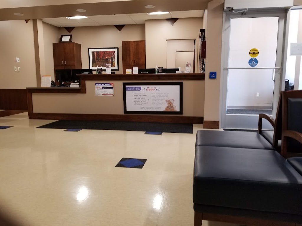 Albany Med EmUrgentCare | 329 Glenmont Rd, Glenmont, NY 12077, USA | Phone: (518) 264-9000