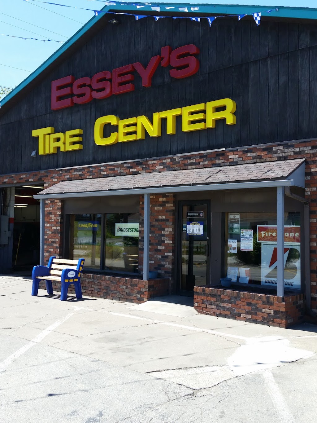 Essey Tire | 5200 PA-51, Belle Vernon, PA 15012, USA | Phone: (724) 379-4800