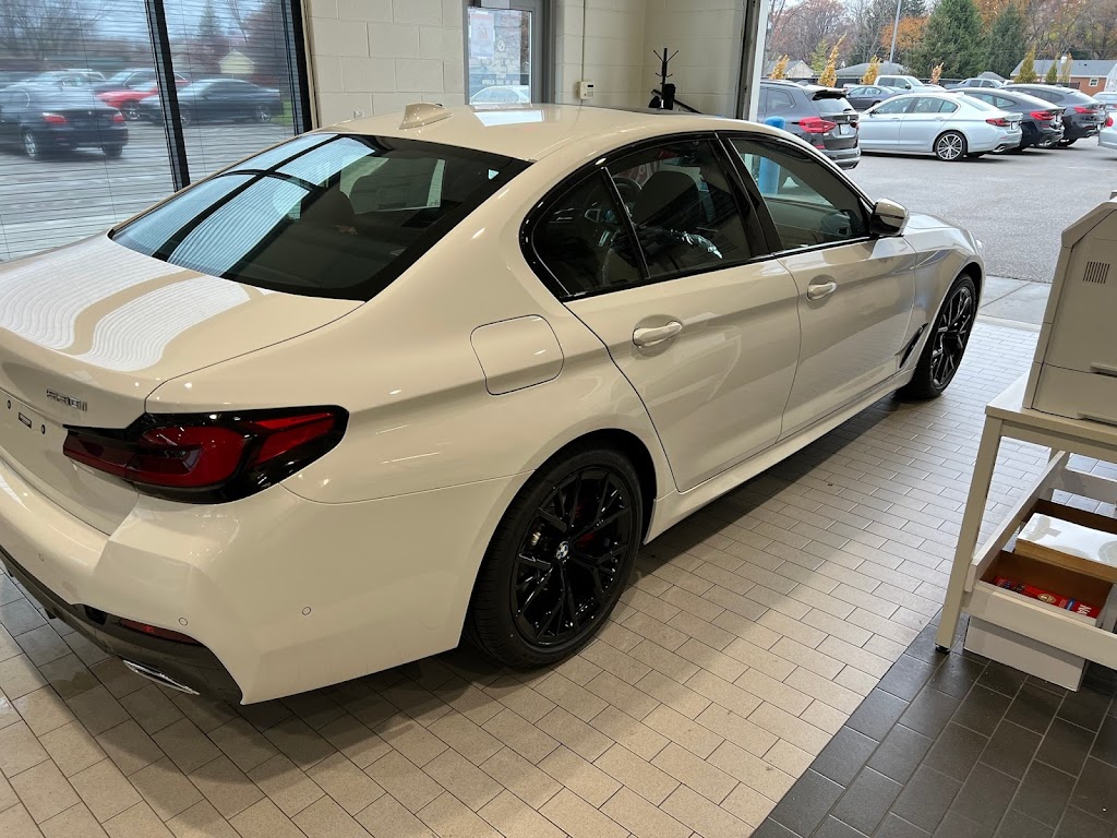 BMW of Toledo | 7600 Central Ave, Toledo, OH 43617, USA | Phone: (419) 845-6476