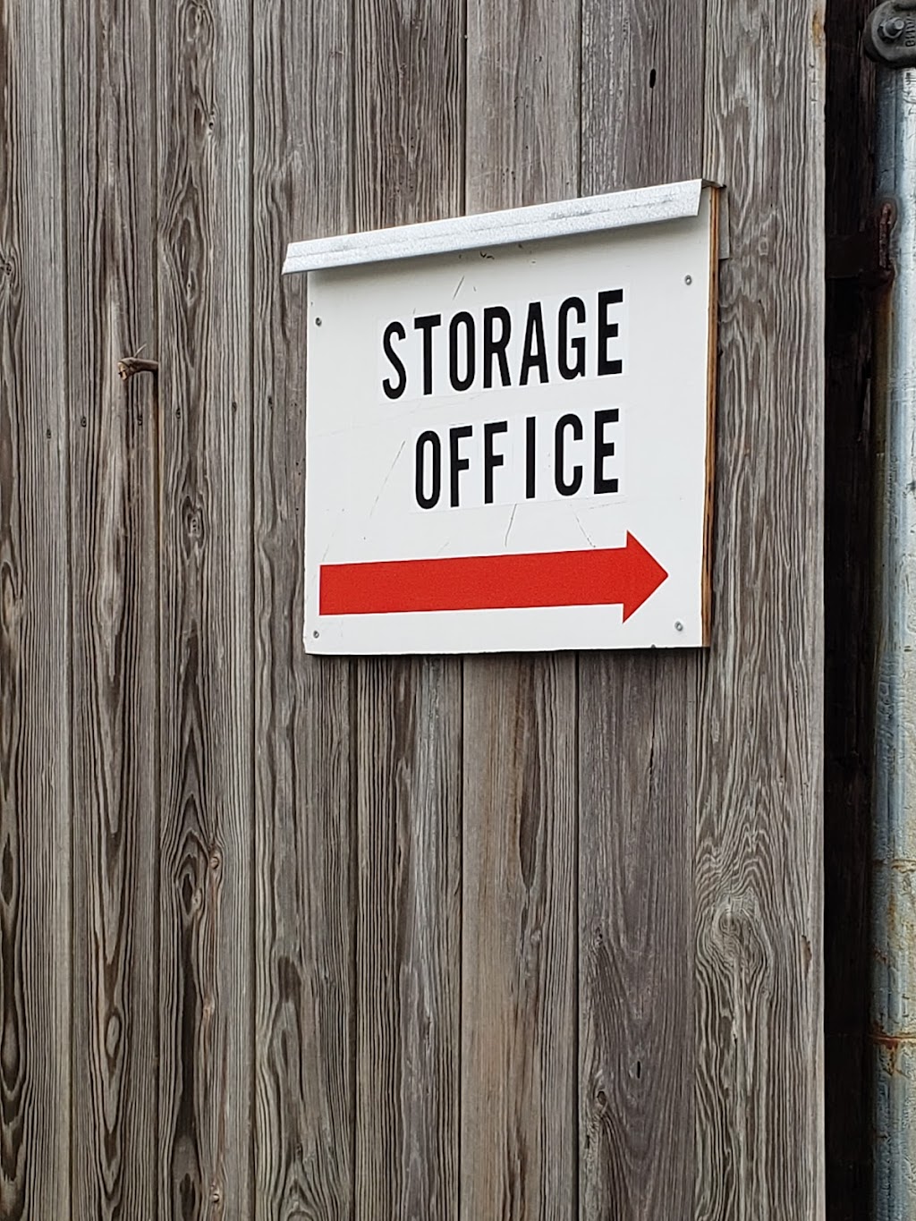 R H Self Storage | 1307 Hendricks Rd, Pennsburg, PA 18073, USA | Phone: (215) 679-8701