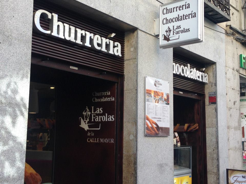 Churrería-Chocolatería Las Farolas | C. Mayor, 11, Centro, 28013 Madrid, Spain | Phone: 913 66 02 44