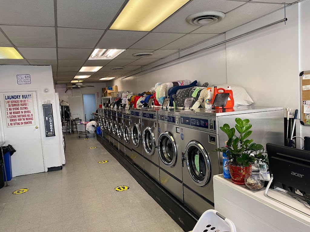 Kus Laundromat | 7833 Springfield Blvd, Queens, NY 11364 | Phone: (718) 301-1991