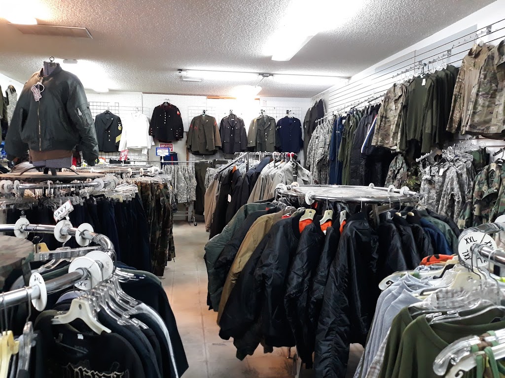 Lees Military Surplus | 16174 Main St, Hesperia, CA 92345, USA | Phone: (760) 949-6650