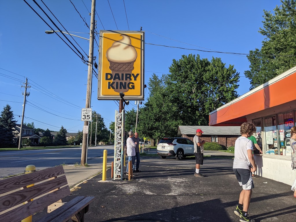 Dairy King of North Olmsted | 30487 Lorain Rd, North Olmsted, OH 44070 | Phone: (440) 596-2207