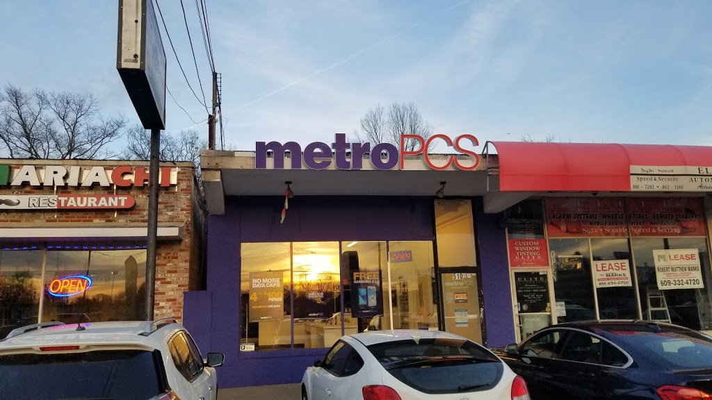 Metro by T-Mobile | 370 Delsea Dr, Glassboro, NJ 08028, USA | Phone: (856) 881-0999