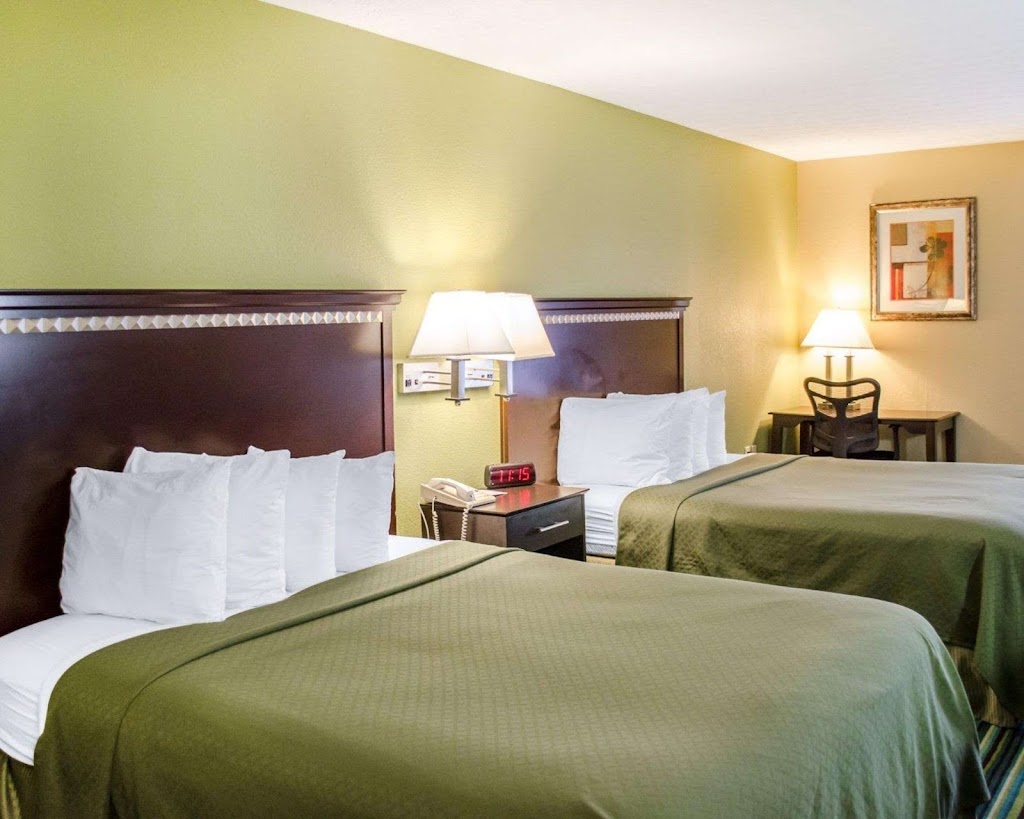 Quality Inn & Suites Medina- Akron West | 2850 Medina Rd, Medina, OH 44256, USA | Phone: (330) 723-4994