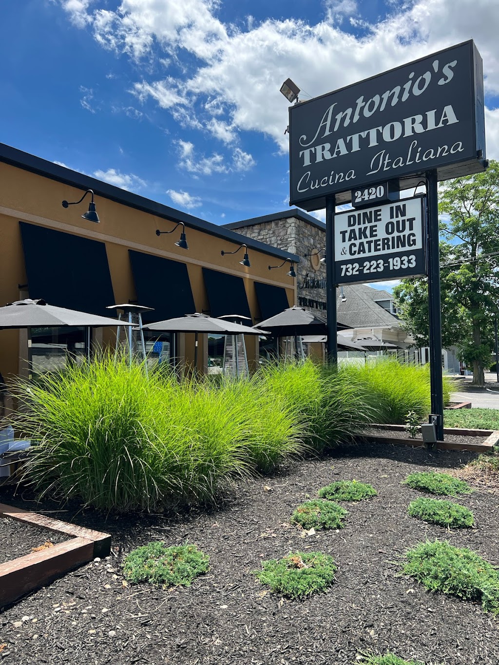 Antonio's Trattoria Cucina Italiana in 2420 NJ35, Manasquan, NJ 08736, USA