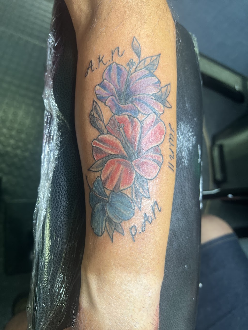 Old School Tattoo | 5606 75th St, Kenosha, WI 53142, USA | Phone: (262) 764-0672