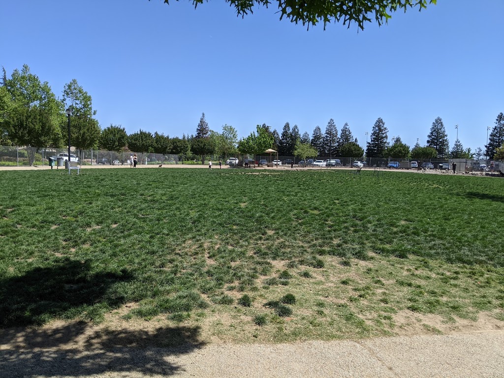 Bear Dog Park | 1565 Pleasant Grove Blvd, Roseville, CA 95747, USA | Phone: (916) 774-5200