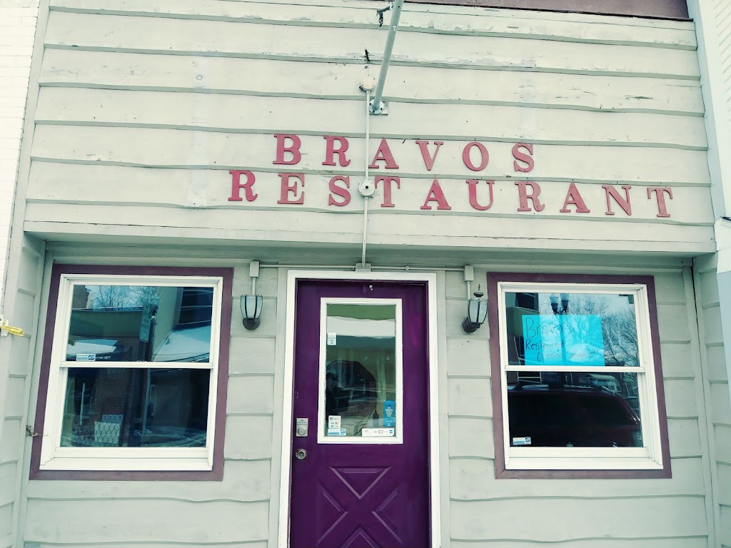 Bravos Restaurant | 204 N Wayne St, Warren, IN 46792, USA | Phone: (260) 375-4488