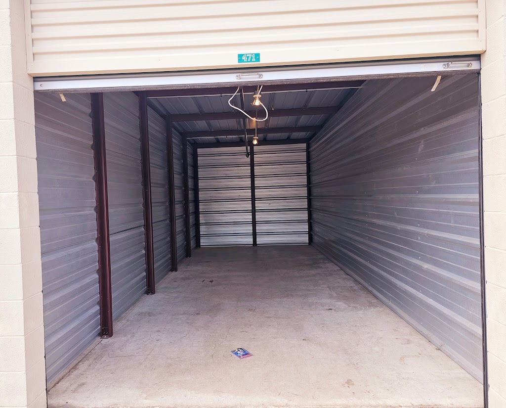 Storage Depot | 825 W Hidden Creek Pkwy, Burleson, TX 76028, USA | Phone: (817) 402-2282