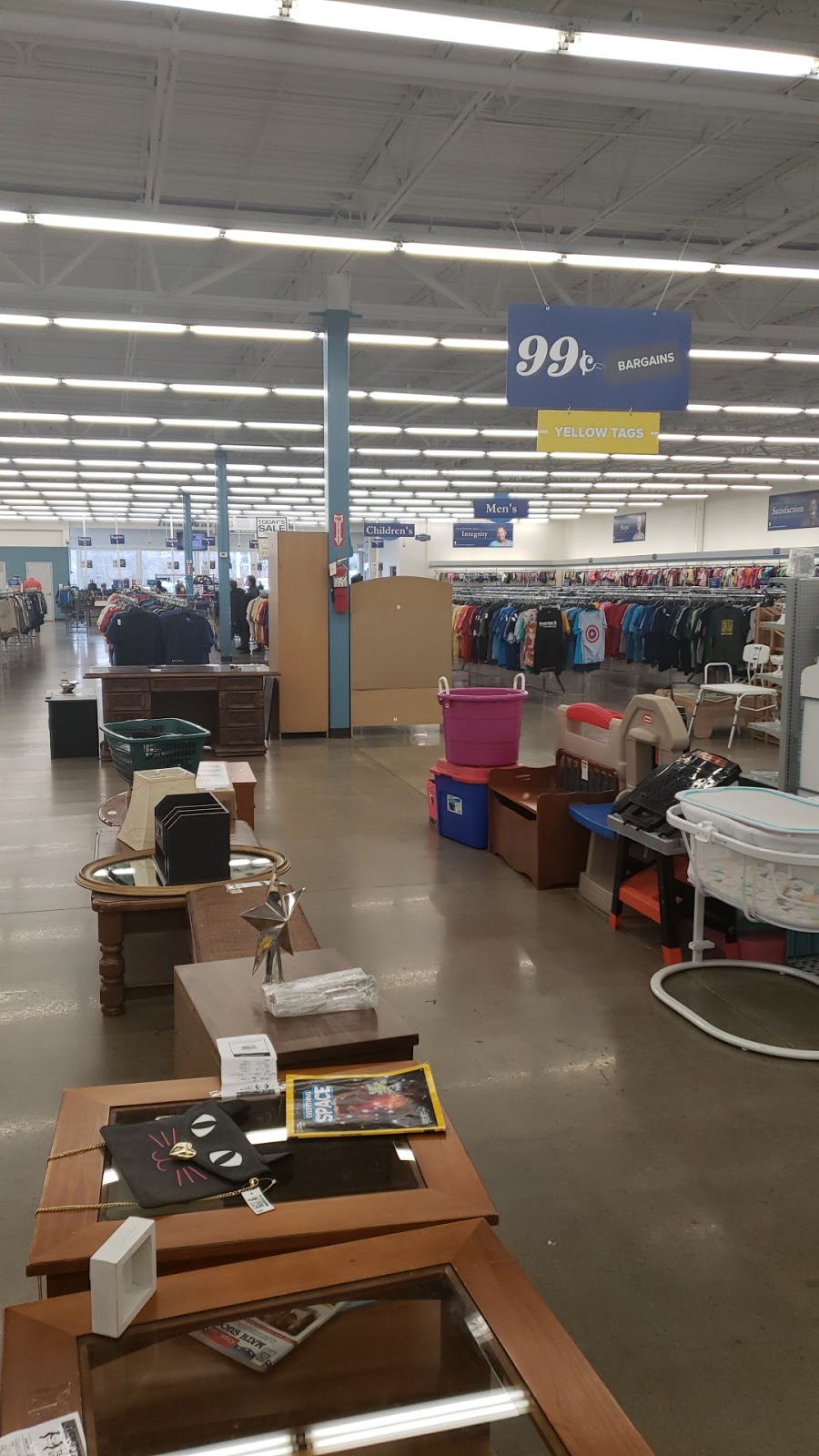 Goodwill Retail Store | 7663 Hwy 70 S, Nashville, TN 37221, USA | Phone: (615) 981-8810