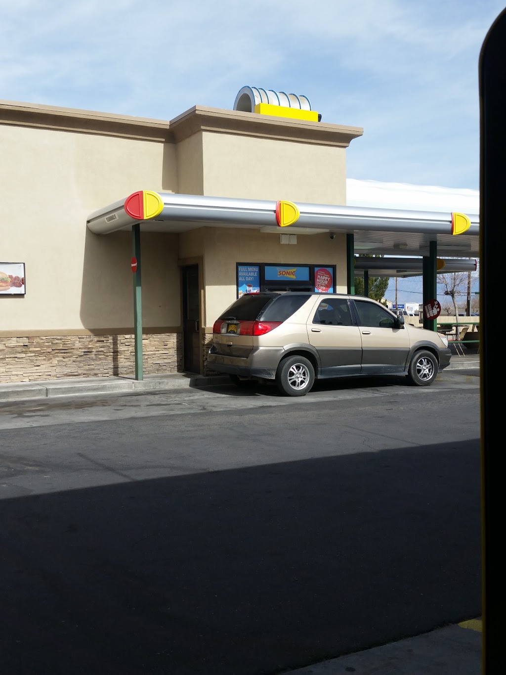 Sonic Drive-In | 2815 Coors Blvd SW, Albuquerque, NM 87121, USA | Phone: (505) 873-4516