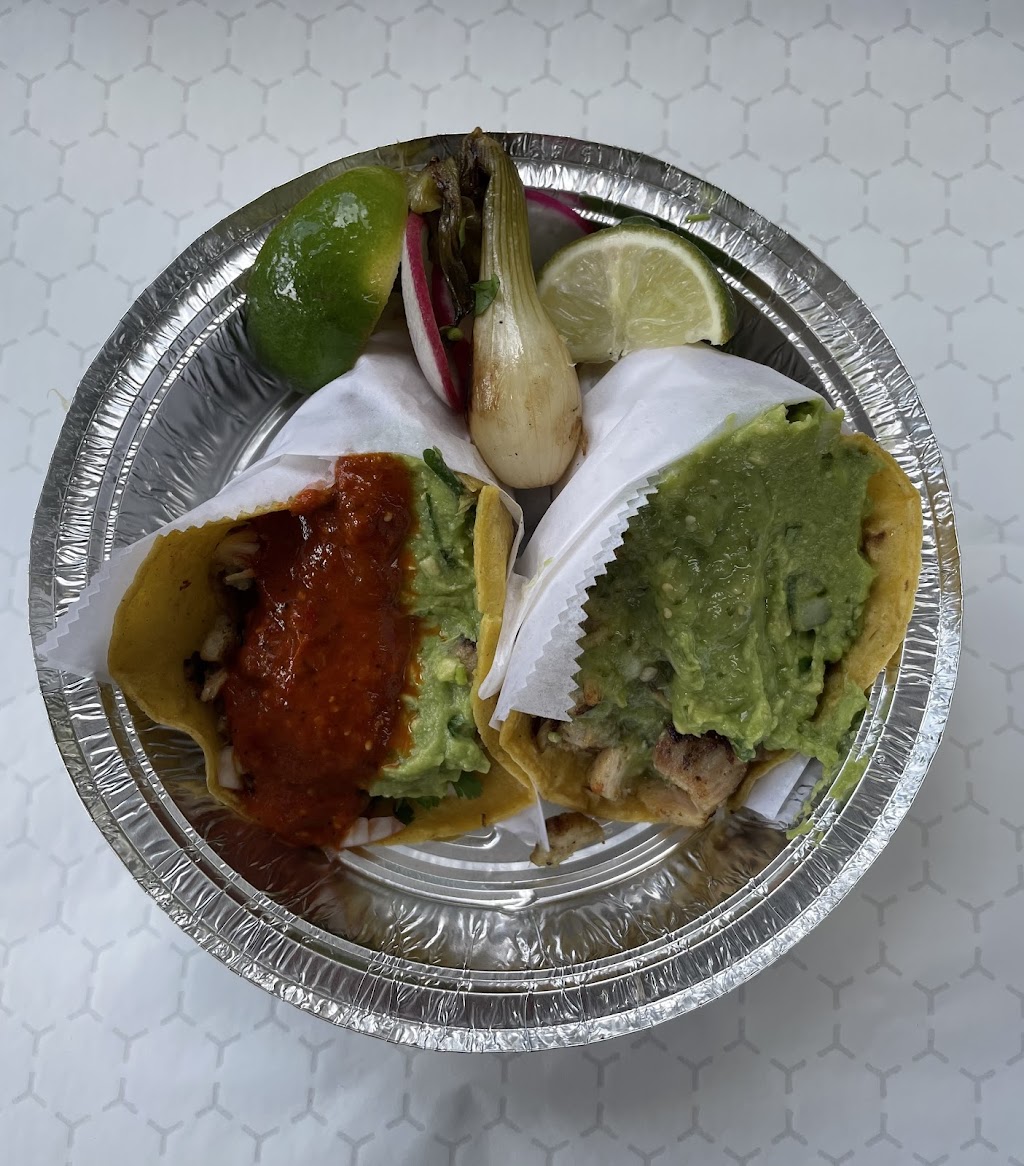 Tacos El Comal | 51 Nassau Ave, Brooklyn, NY 11222, USA | Phone: (646) 675-6235