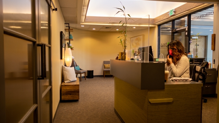 DVida Injury Clinic & Wellness Center | 3835 SW 185th Ave #400, Beaverton, OR 97007 | Phone: (503) 744-7111